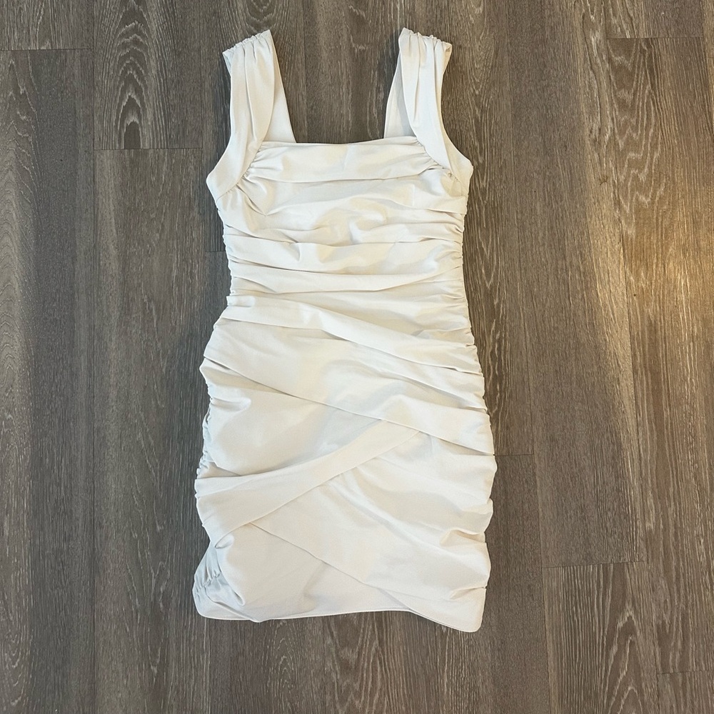 NWT cinq à sept Desiree Dress - Picture 3 of 3